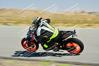 media/Apr-13-2025-TrackXperience (Sun) [[fb1ef998a6]]/Level 2 (Intermediate)/Turn 8 (Session 3)/